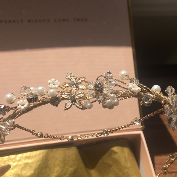 Bridal headpiece - Picture 4 of 6